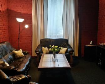 Hotel Club Trio - Ostrava - Living room