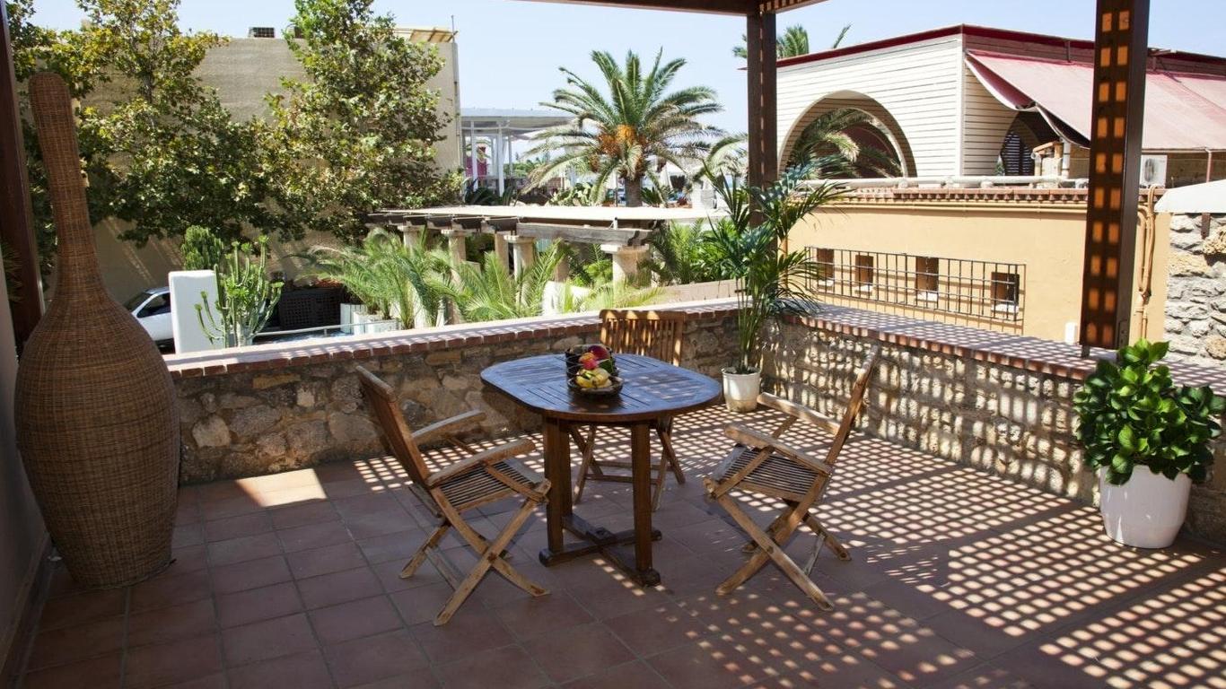 Mylos Hotel Apartments