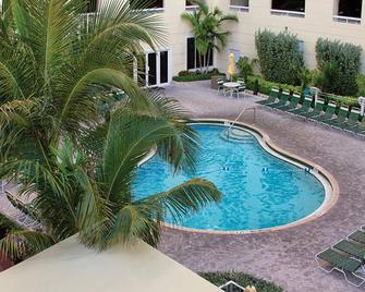 Wyndham Pompano Beach One bedroom deluxe on the beach - Pompano Beach - Pool