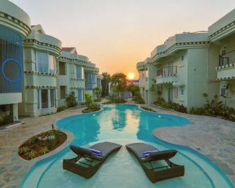 The Orchid Passaros Goa - Couples Only Resort - Benaulim