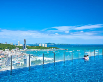 Sea View Panorama Centric Sea Pattaya - Pattaya - Piscina