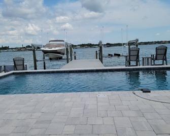 Intracoastal Indian Rocks Beach House - Belleair Bluffs