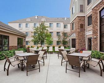 Studio in Eagan 5 Mns to Mall of America - Eagan - Patio