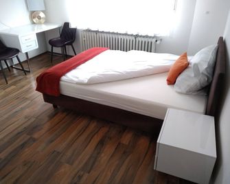 Hotel Zentrum - Grevenbroich - Спальня