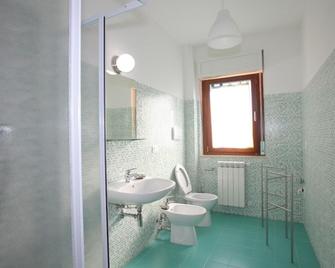 Moon River Guest House - Pescara - Bathroom