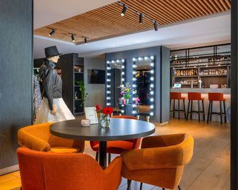 ibis Styles Den Haag Scheveningen - La Haia - Bar
