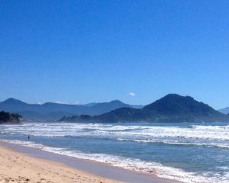 Pousada Pataxó - Ubatuba - Playa