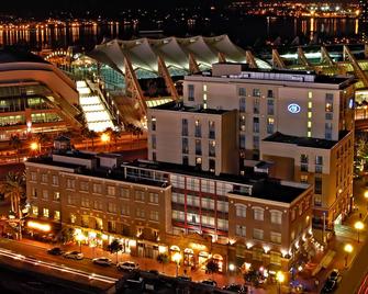 Hilton San Diego Gaslamp Quarter - San Diego - Building