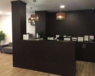Hotel Castillo - Villarrobledo - Front desk