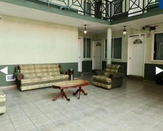 Hotel Real Santa Rosa - Morelia - Lobby