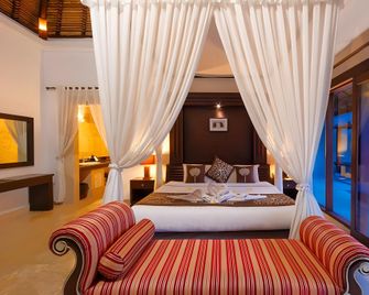 Hillstone Uluwatu Villa - South Kuta - Habitación