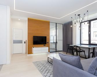 Minsklux Na Pr-Te Nezavisimosti 13 Apartments - Minsk - Olohuone