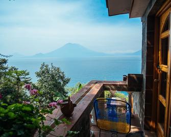 Hotel La Casa del Mundo - Sololá - Balkon