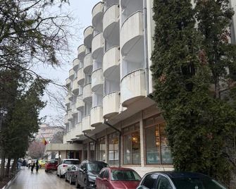 Casa De Oaspeti Sfantul Nicolae - Iași - Edificio