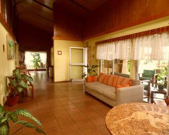 Hotel Manutara - Isla de Pascua - Sala de estar