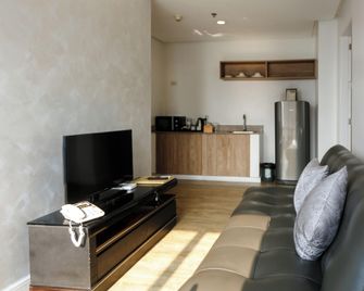 Regency Grand Suites - Manille