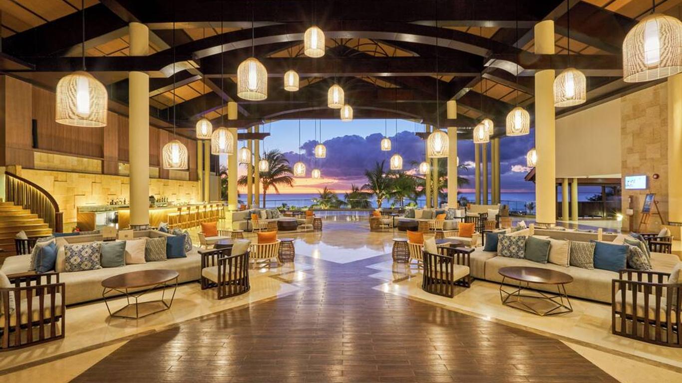 Intercontinental Hotels Resort Mauritius By IHG