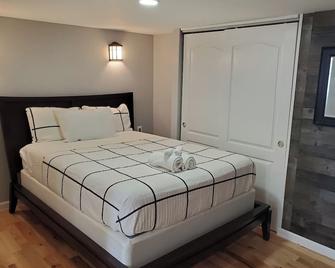 Starlite Studio- Quaint Space, Easy Walk to Trop! - اتلانتيك سيتي