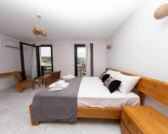 Foca Kybele Hotel - Izmir - Dormitor