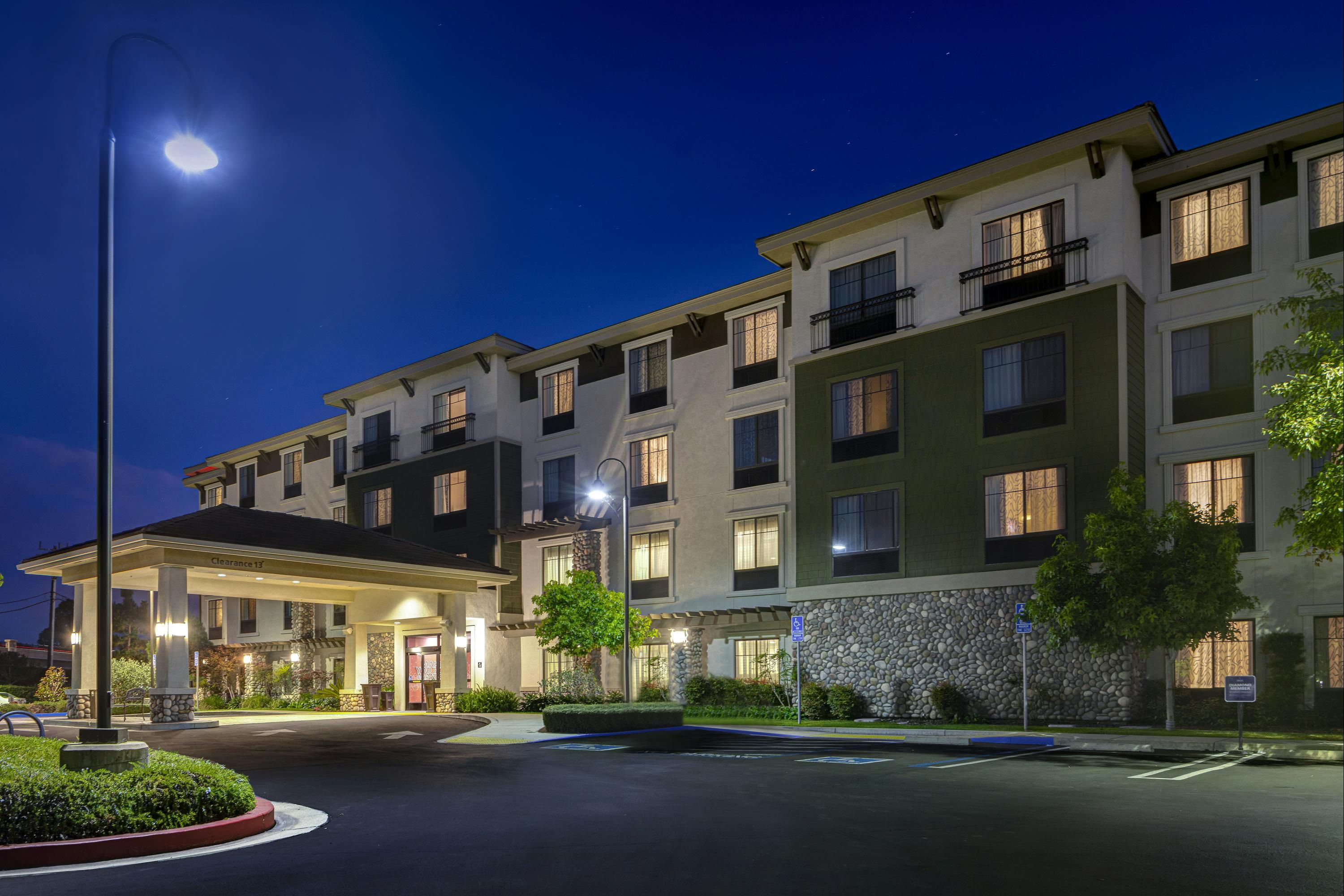 Hampton Inn & Suites San Luis Obispo - San Luis Obispo - Byggnad