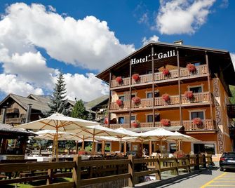 Hotel Galli - ליביניו - בניין