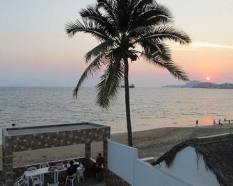 Hotel Albatros - Manzanillo