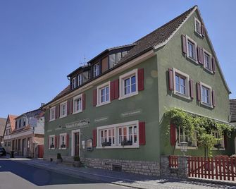 Landhotel Schwab - by homekeepers - Stadtschwarzach - Gebäude