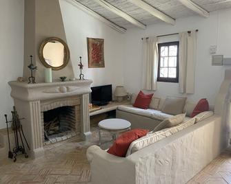 Casa Belaventura - Alfontes - Wohnzimmer