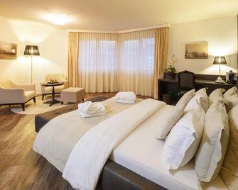 Business Hotel First - Feusisberg