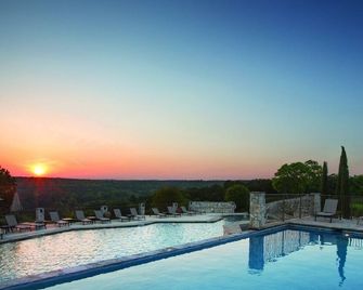 Enjoy the breathtaking views! - Hunt - Pool
