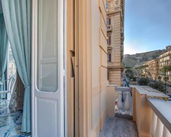 Regina Elena - Napoli - Balcone