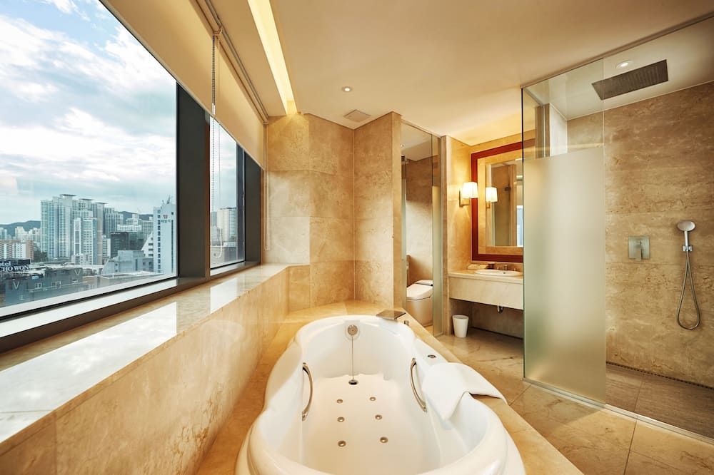 Arban Hotel - Busan - Bathroom