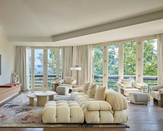 Viewline Resort Snowmass, Autograph Collection - Snowmass Village - Living room