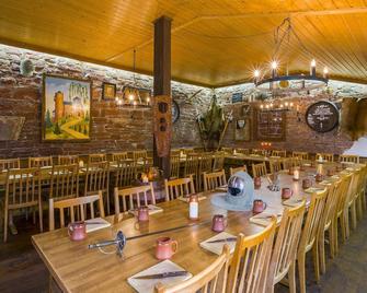 Gasthaus & Hotel Drei Lilien - Werbach - Restaurant