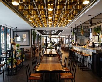 130 Hotel & Residence Bangkok - בנגקוק - מסעדה