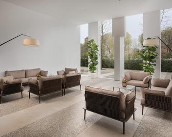 NH Collection Milano Citylife - Milán - Lobby