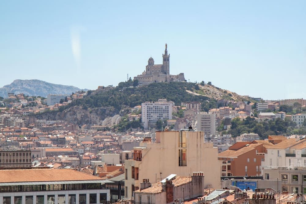 Toyoko Inn Marseille Saint Charles thumbnail 3