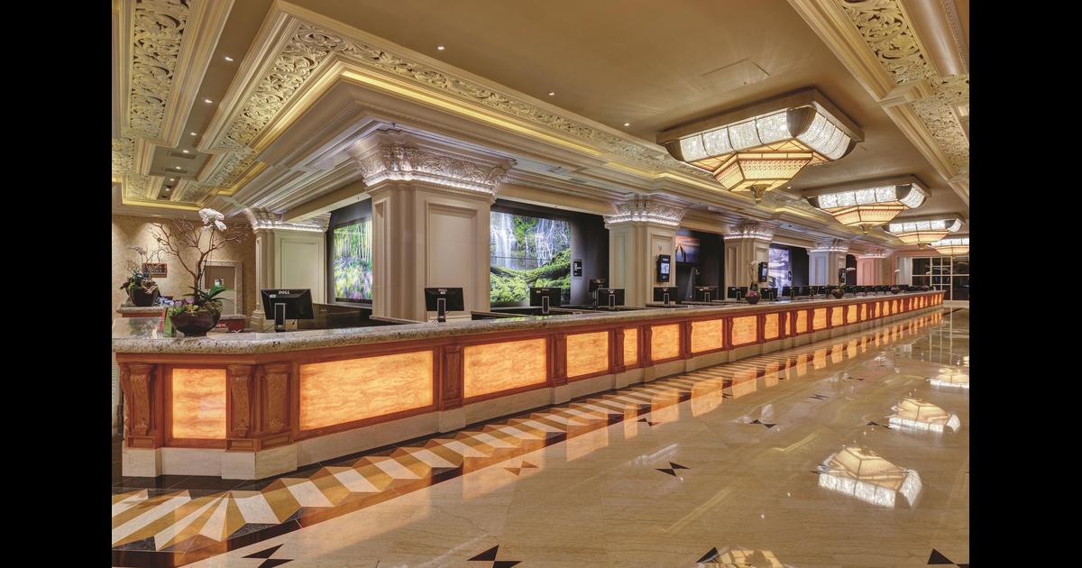 Mandalay Bay Resort And Casino 52 2 6 7 Las Vegas Hotel Deals Reviews Kayak Mandalay Bay Resort And Casino 52 2 6 7 Las Vegas Hotel Deals Reviews Kayak