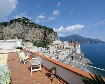 Atrani 'Casa Rossa' Amalfi Coast With Sea View - Atrani - Balcón
