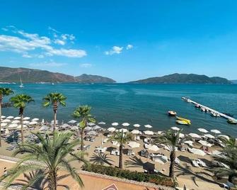 Aurasia Beach Hotel - Marmaris - Beach