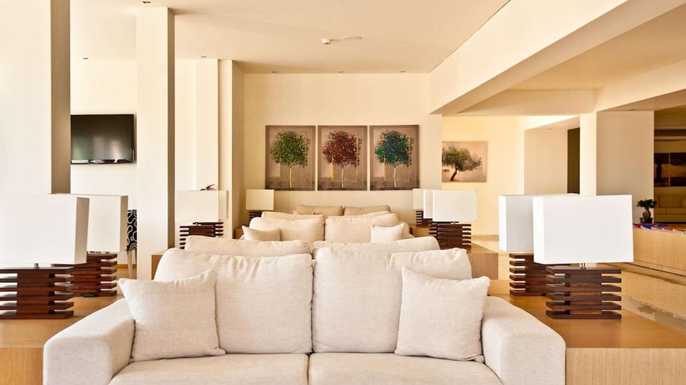 Lindos White Hotel & Suites