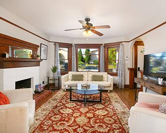 Cozy Craftsman: Sunny San Diego - San Diego