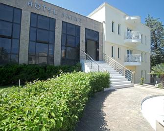 Naias - Chaniotis - Building