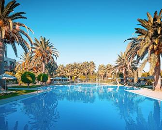 May Beach Hotel - Rethymno - Pool