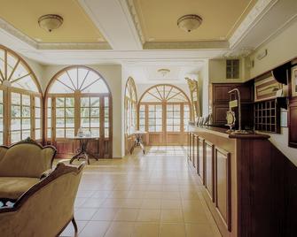 Emilia Luxury Apartments - Megas Gialos - Front desk