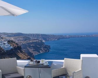Dreams Luxury Suites - Imerovigli - Balcony