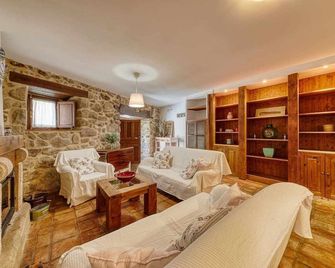 Casa Cuesta del Reloj - Piedralaves - Living room