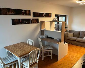 Ferienwohnung Am Langenberg - Hitzacker - Essbereich