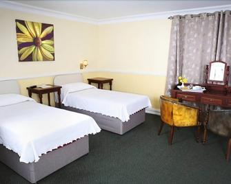 Reddans of Bettystown Luxury Bed & Breakfast, Restaurant and Bar - Bettystown - Bedroom