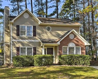 Raleigh Home Near Dining + Shops! - راليغ - مبنى